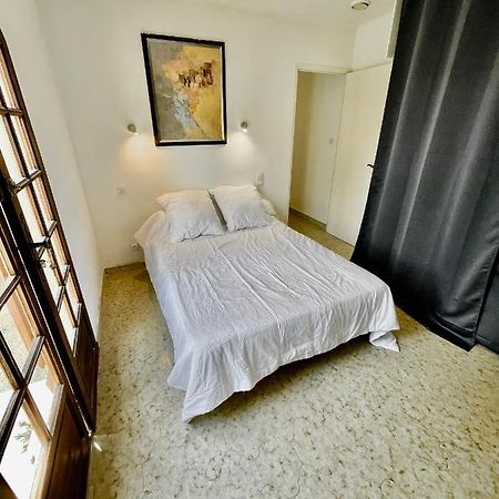 Maison En Provence Avec Piscine Le Beausset Luaran gambar