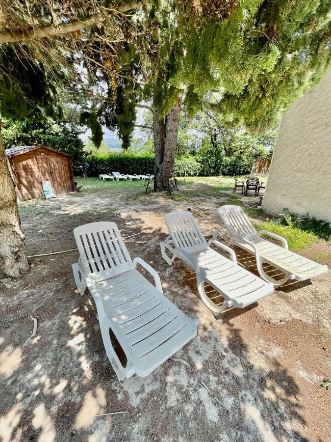 Maison En Provence Avec Piscine Le Beausset Luaran gambar