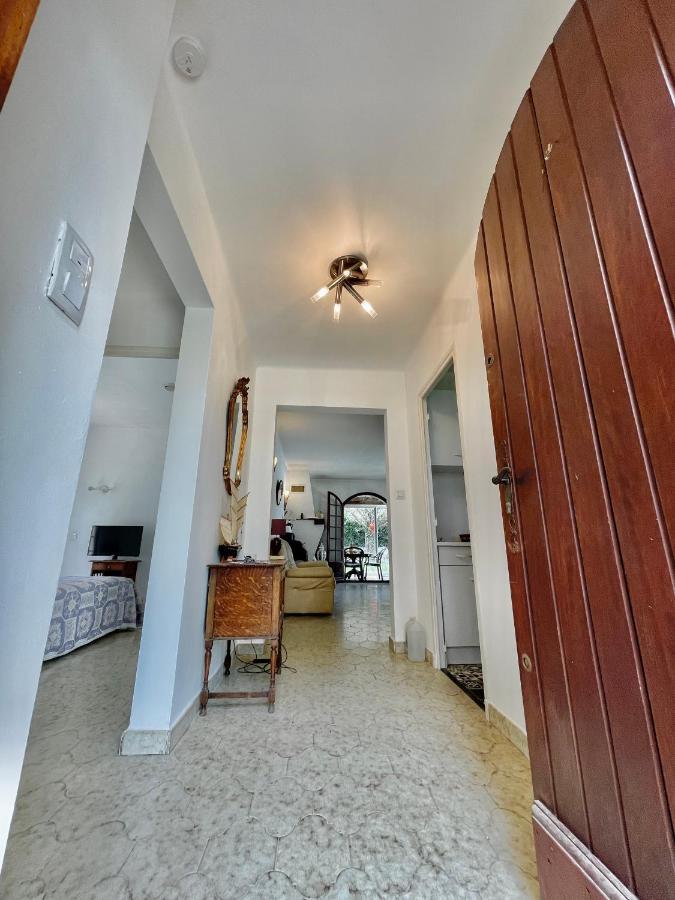 Maison En Provence Avec Piscine Le Beausset Luaran gambar